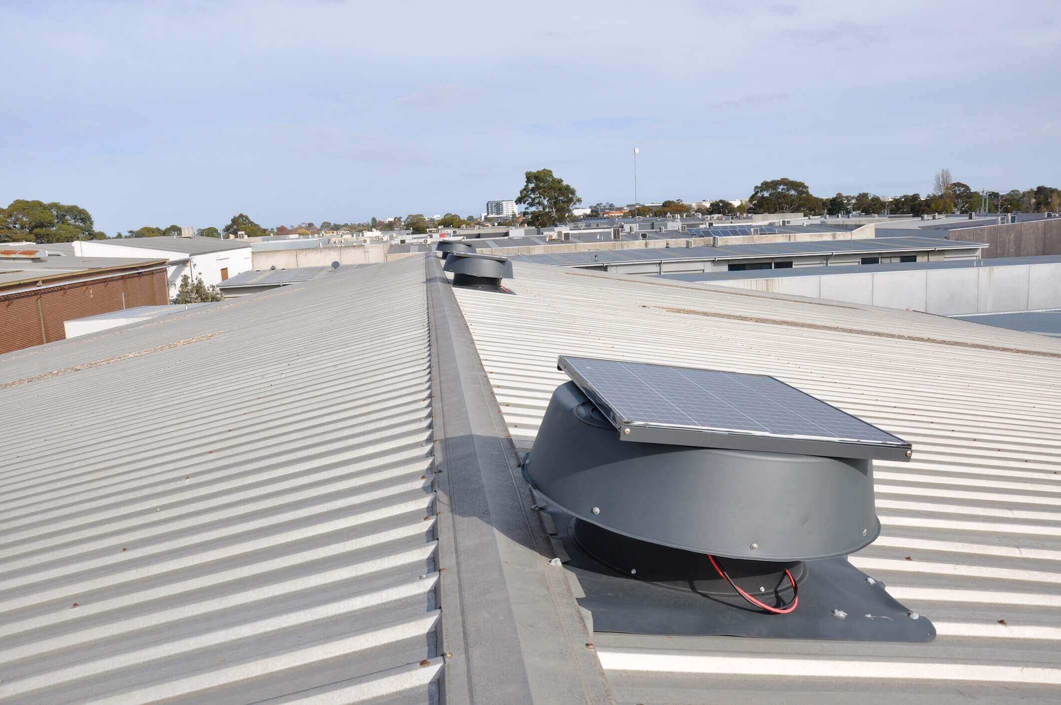 Commercial Solar Roof Ventilation Fan 600MM 135W V3